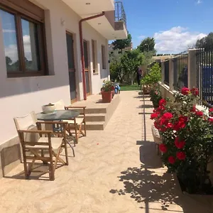 Διαμέρισμα Gaestehaus Dimitra, Παραλία Διονυσίου